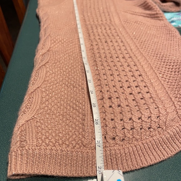 Torrid sweater perfect for Valentine’s day - Picture 6 of 7